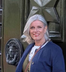 Suzanne Jones